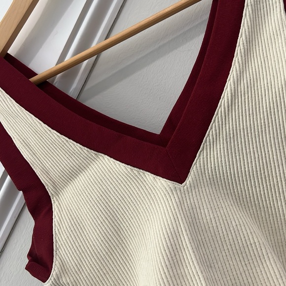 ZARA • Ribbed Crop Top - Picture 2 of 3